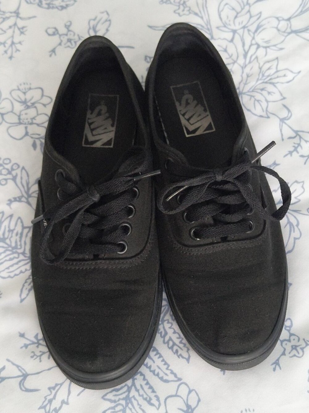 Vans Low Top Black Sneakers